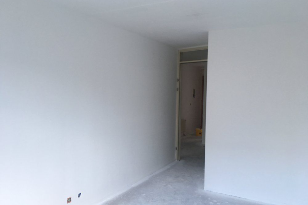 747c0755-04f0-4ab1-8925-9b094a945da6